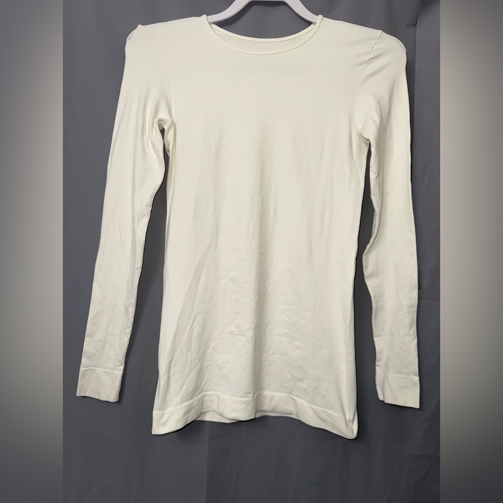 Tees By Tina Long Sleeve Top Size ONE SIZE FITS ALL ( S / M )